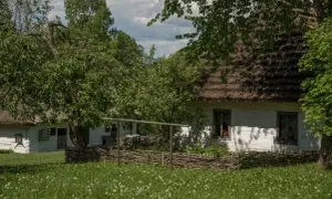 Skansen Nowy Sącz: Zaplanuj wizytę! Ceny, godziny, atrakcje