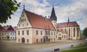 Bardejów: Gdzie zjeść? Odkryj lokalne smaki i budżetowe hity.