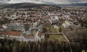 Stary Sącz: Odkryj perłę Małopolski! Co zobaczyć i robić?
