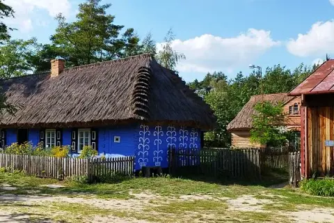 Skansen w Maurzycach: Czy warto? Kompletny przewodnik 2026