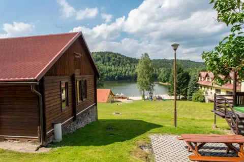 Domki nad jeziorem Dolny Śląsk: Twój idealny urlop? Sprawdź!