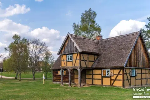 Skansen we Wdzydzach: Wszystko, co musisz wiedzieć przed wizytą