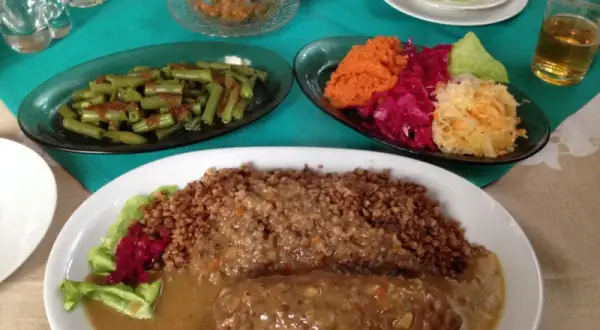 Otwock: Gdzie zjeść? Najlepsze restauracje na każdą okazję!