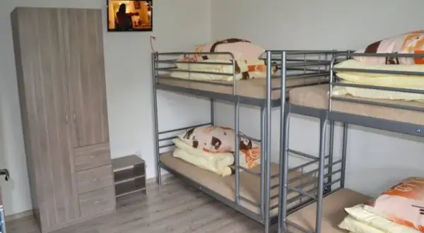 Ile kosztuje nocleg w Energylandii? Ceny, porady, oszczędności