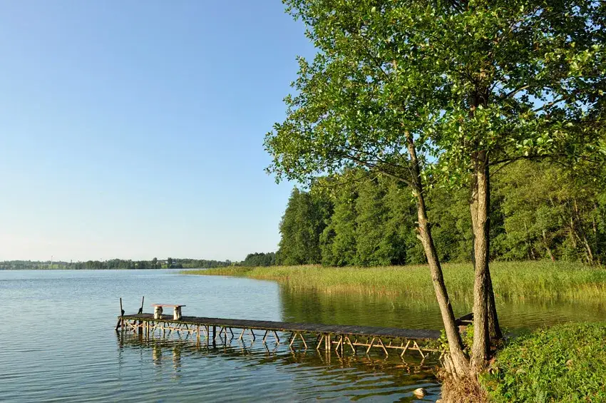 Agroturystyka Jezioro Białe Filipowskie pomost