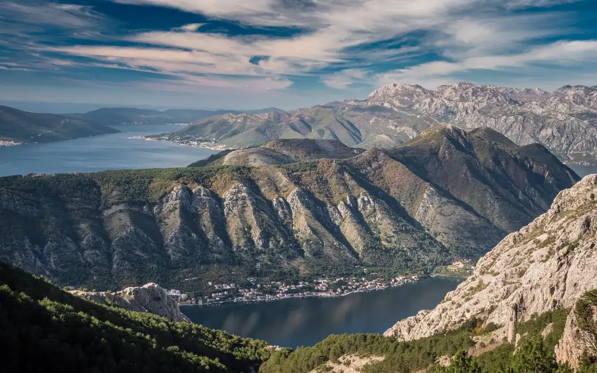 Zatoka Kotorska panorama z góry